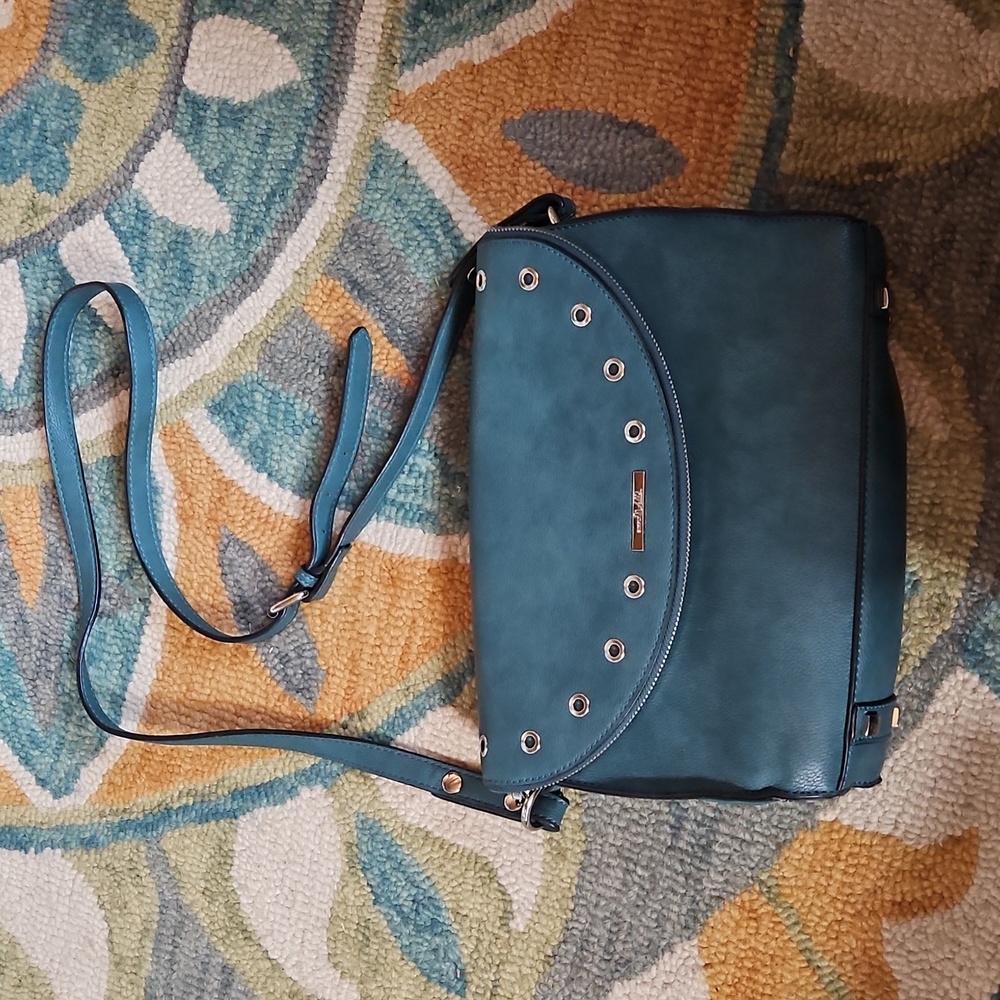 Simply Noelle Teal color‎ purse